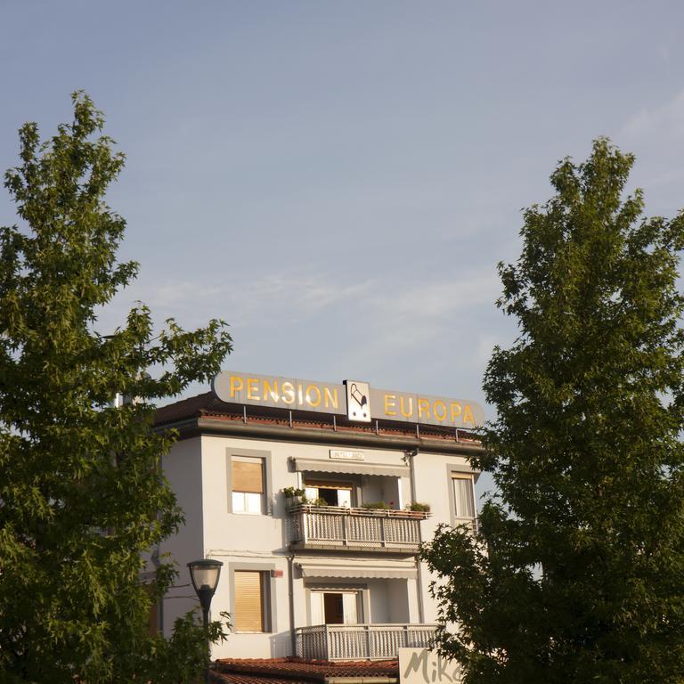 Pension Europa Ирун Экстерьер фото