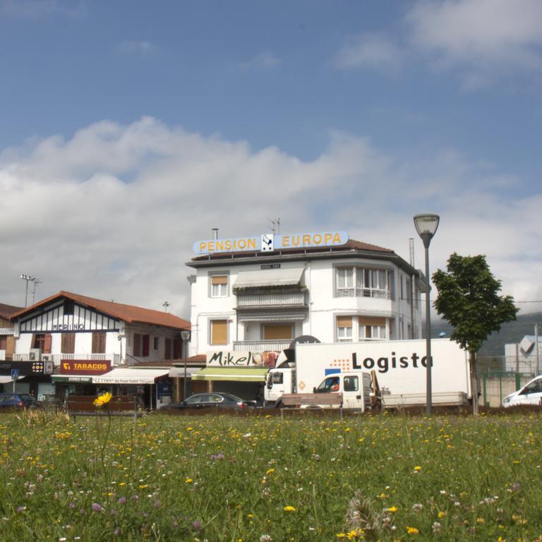 Pension Europa Ирун Экстерьер фото